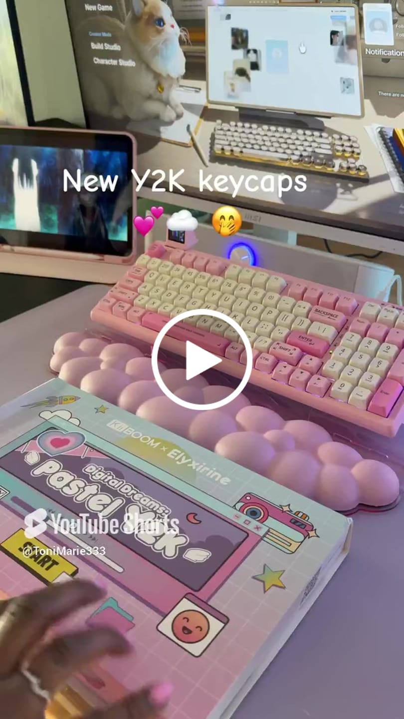 Customer video review of KiiBOOM x Elyxirine Digital Dreams: Pastel Y2K Keycap Set