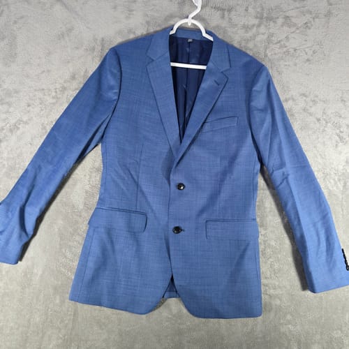 Customer photo review of Most Wanted Men's Brands Wholesale Clothing