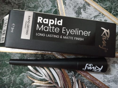 Customer photo review of Rapid Matte Eyeliner