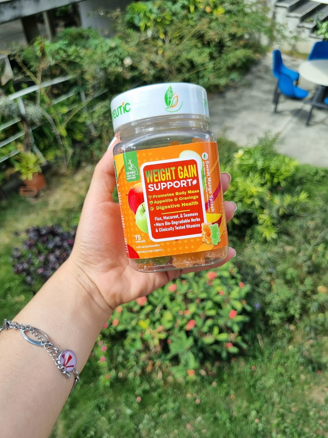 Customer photo review of Herbapeutic Weight Gain Gummies