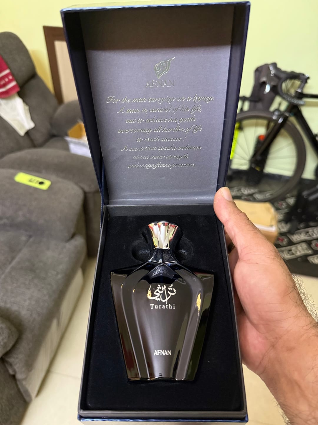 Customer photo review of Afnan Turathi Blue Eau De Parfum For Men