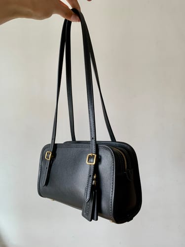 Customer photo review of Swing Zip Bag 20 (Black)