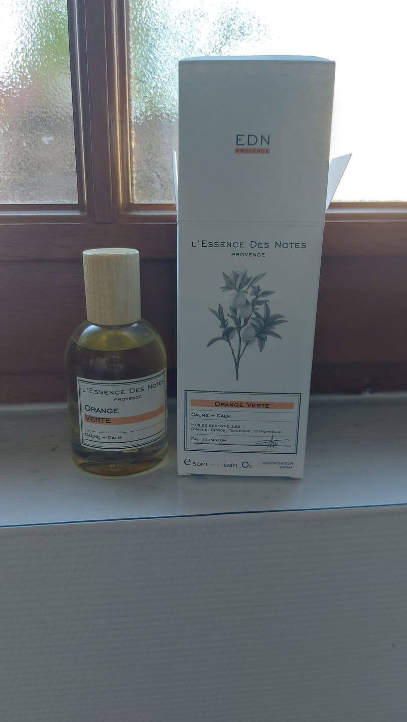 Customer photo review of Orange Verte