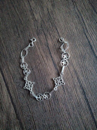 Customer photo review of Pulsera nudo de bruja