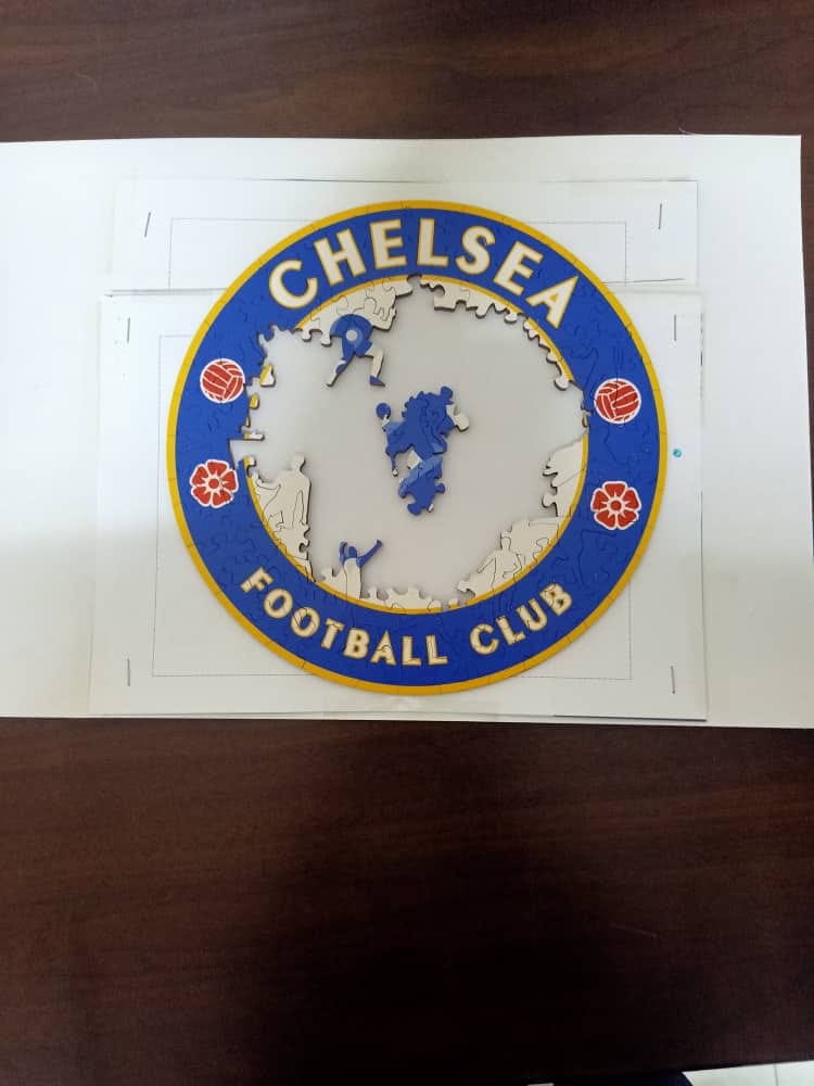 Customer photo review of Chelsea FC® Logo - Wooden Puzzle