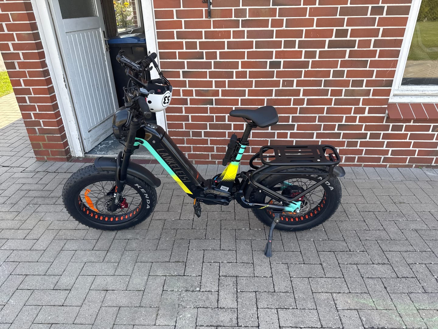 Customer photo review of Lankeleisi RX800 Plus 1000W 20" Fat Bike 960Wh Full Suspension Electric Bike 48V 20Ah Battery SUV E-Bike