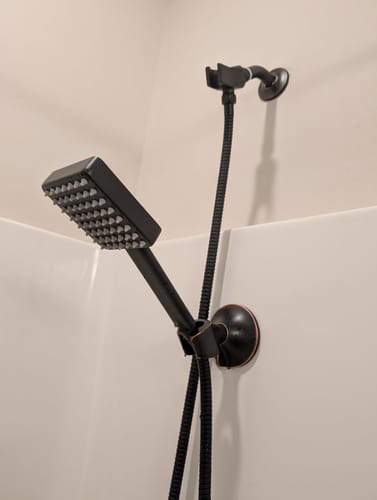 Customer photo review of 1- Spray Square Handheld Shower Set