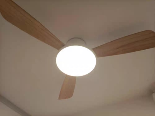 Customer photo review of WOW 3 Wood Blade Low Profile Ceiling Fan Lamp-wow5058