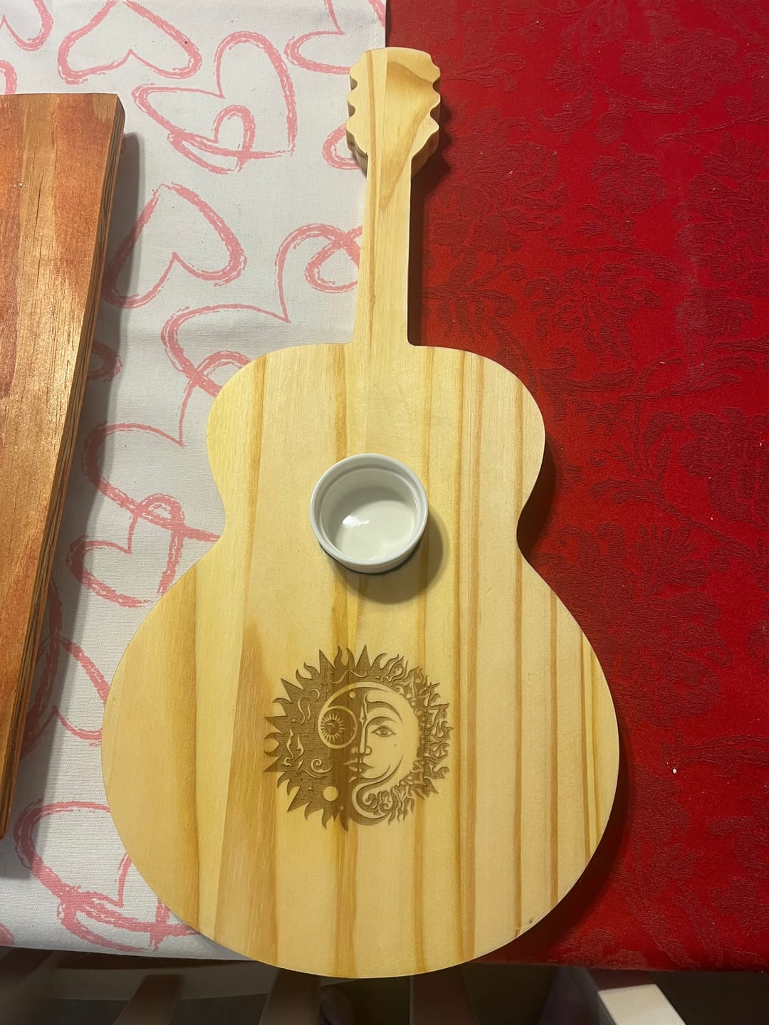 Customer photo review of 20.0x9.5" Acoustic Guitar Serving Board Acrylic Router Template