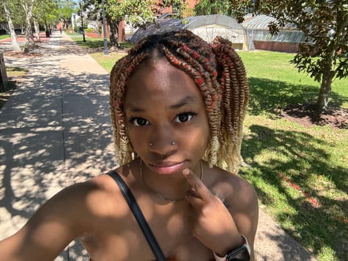 Customer photo review of Eyemoody Midnight Black | 6 Months, 2 pcs
