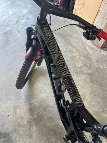 Customer photo review of Geo Deco Frame Keeper (BLEM)