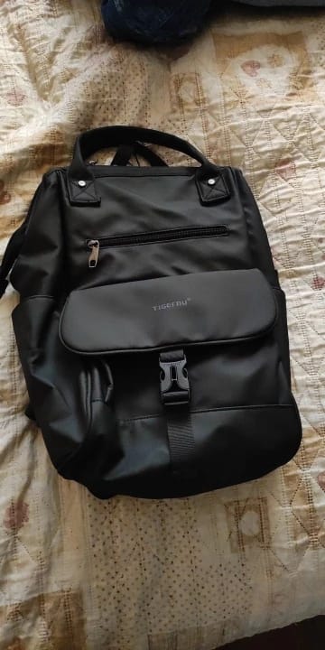 Customer photo review of Sac à Dos Ordinateur Femme Professionnel Imperméable