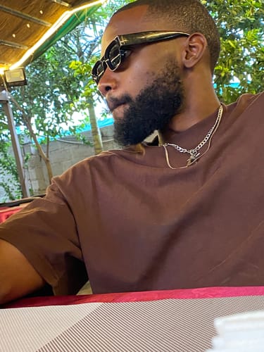 Customer photo review of Minoxi5 Minoxidil SOLUTION, 6 PACK