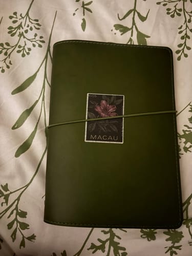 Customer photo review of Refillable Notebook Folio - Olive Green