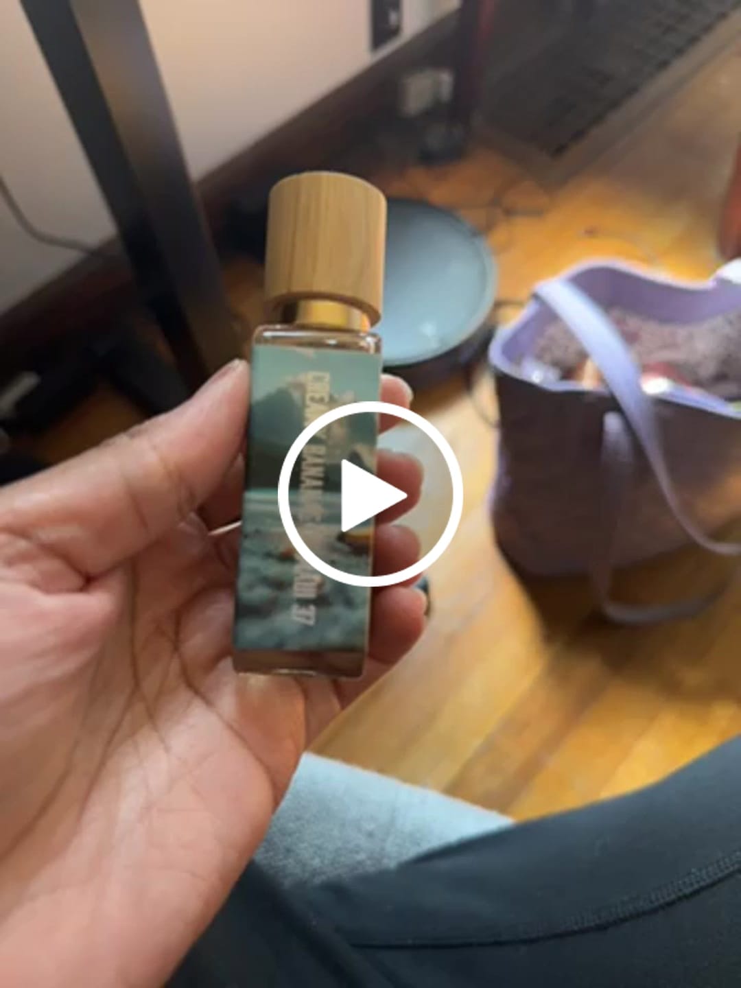 Customer video review of Creamy Bananas Of Maui 37