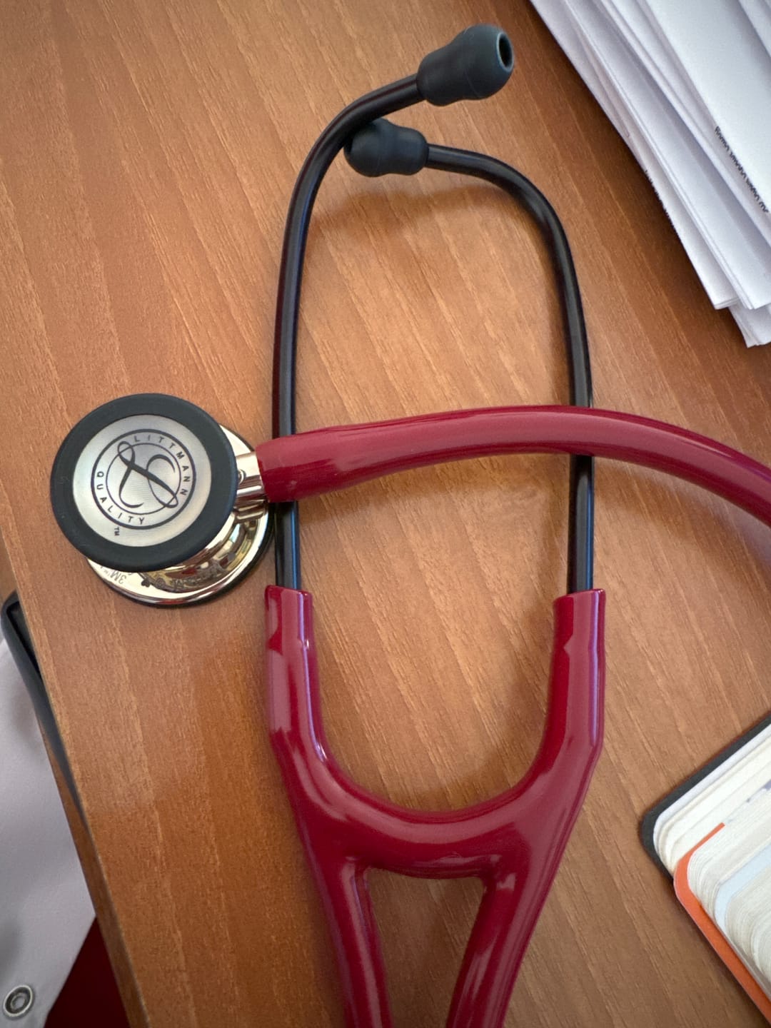 Customer photo review of Littmann Cardiology IV Diagnostic Stethoscope: Black & Champagne-Finish 6179