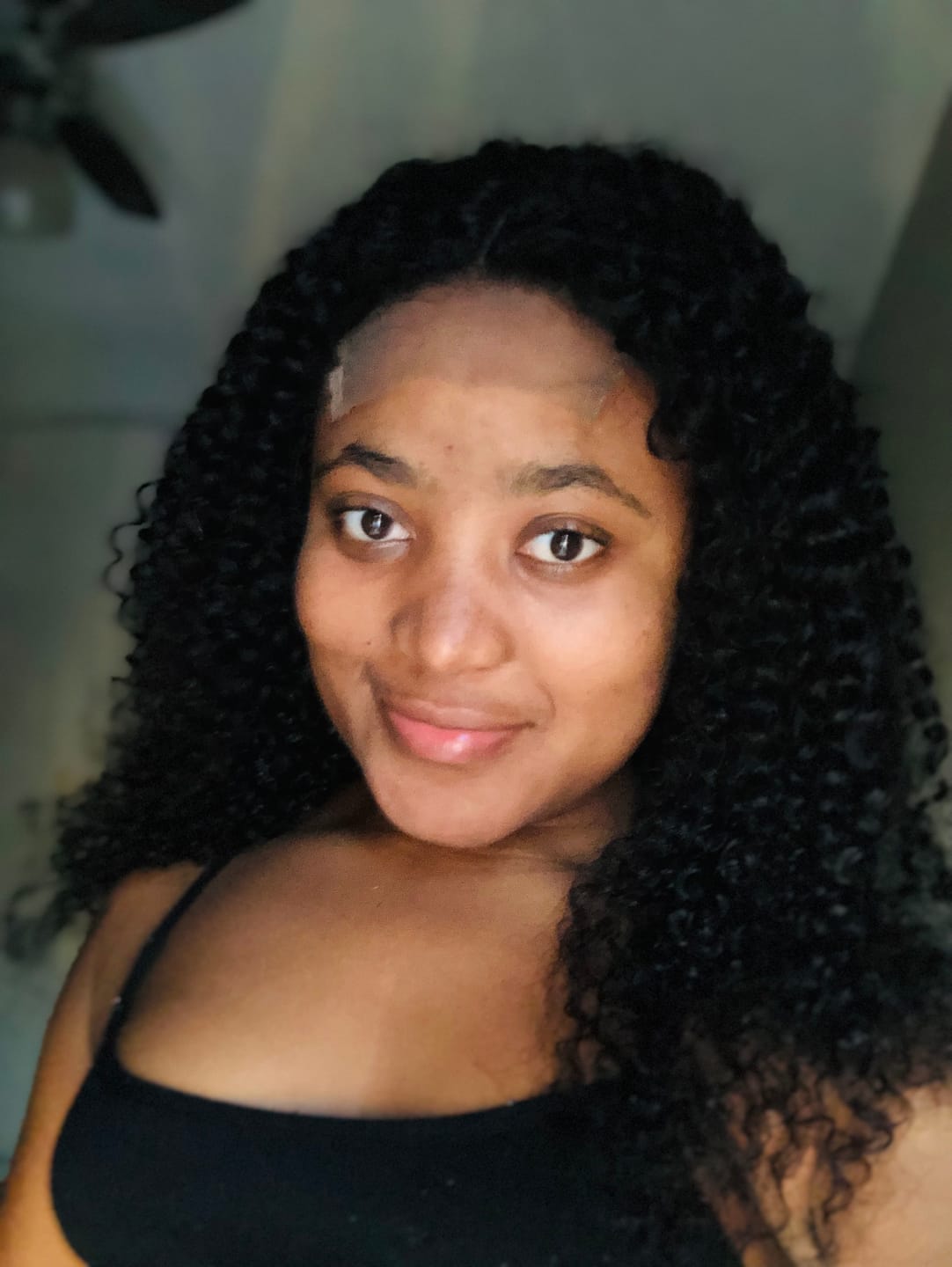 Customer photo review of Jerry Curly 4 X 4 Closure 16 inch Wig