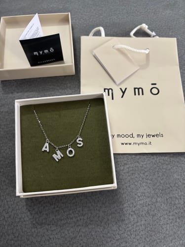 Customer photo review of Collana Lettere Zirconate Pendenti