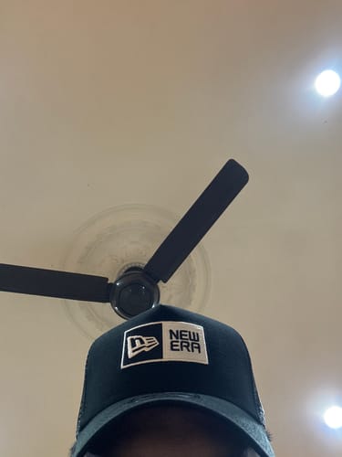 Customer photo review of 9FORTY A-Frame Trucker Box Logo Black Snapback