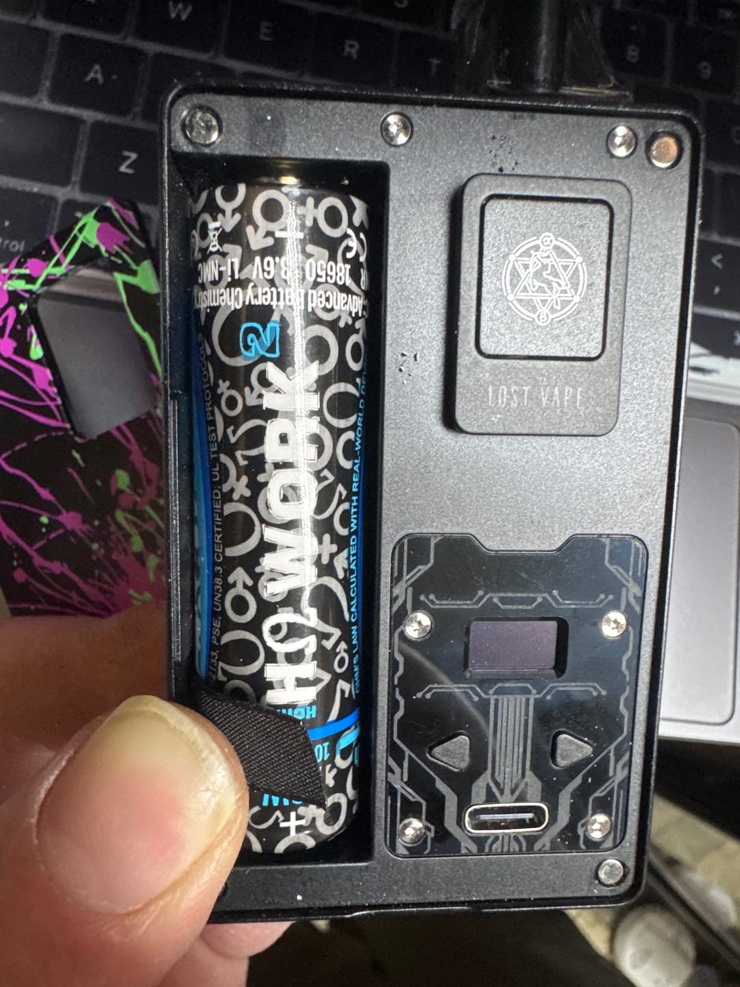 Customer photo review of Hohm Tech Work V2 18650 2547mAh 25.3A Battery