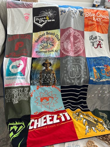 Customer photo review of Project Repat T-Shirt Quilt