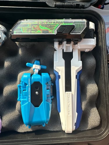 Customer photo review of Takara Tomy Beyblade X BX-29 White Launcher Grip