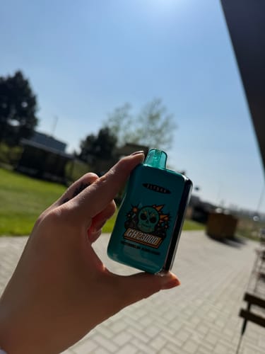 Customer photo review of ELFBAR - GH23000 - 23000 Bouffées - 2% de nicotine - Puff Jetable / Vape Disposable