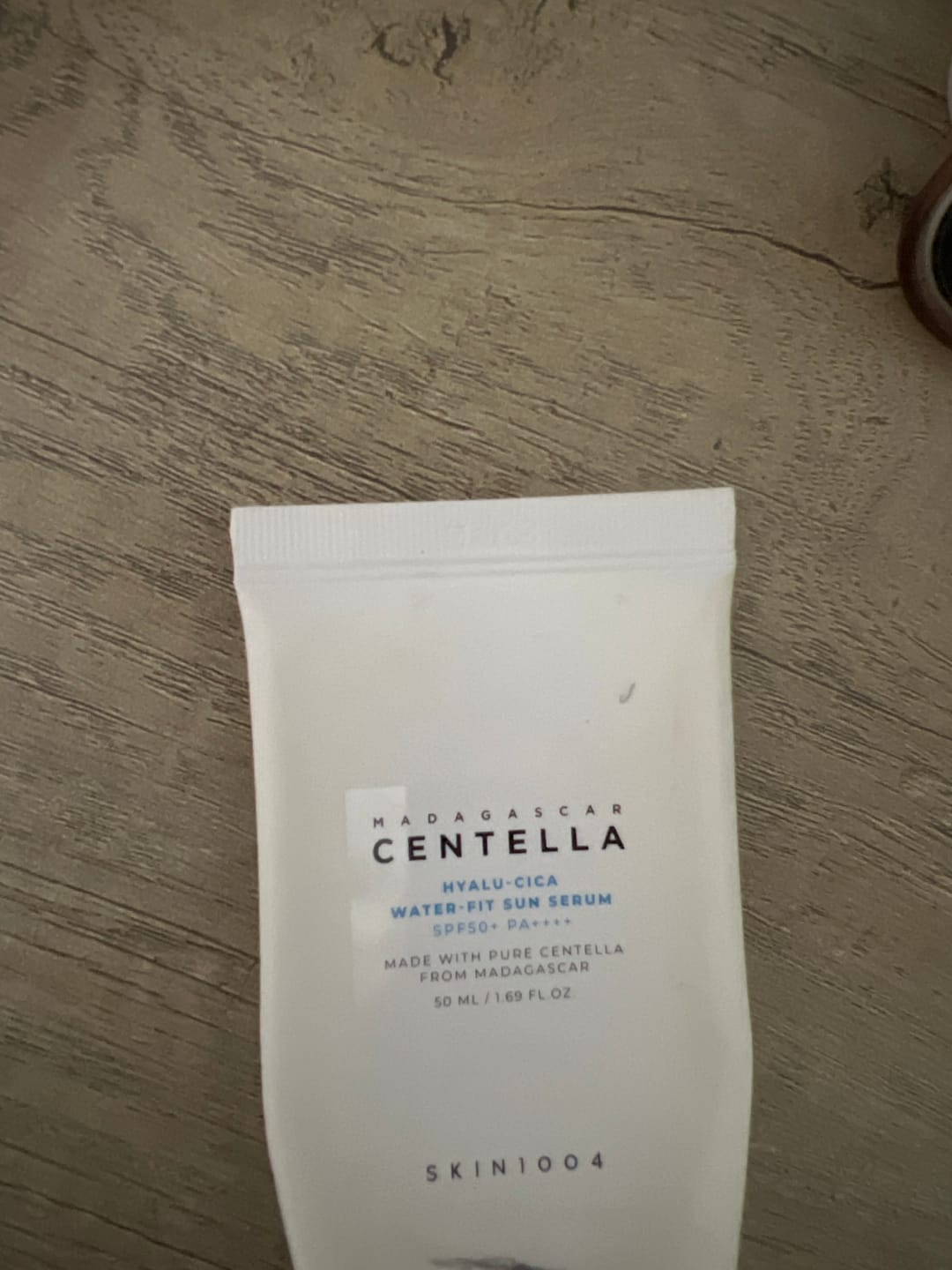 Customer photo review of سيرم الحماية من الشمس المائي هيالو-سنتيلا من سكين1004 - 50مل