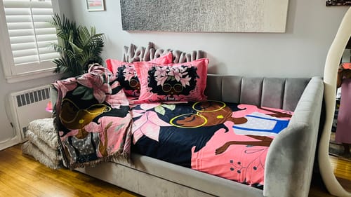 Customer photo review of AFROBRATS™ Lily Duvet Cover & Pillow Sham Set