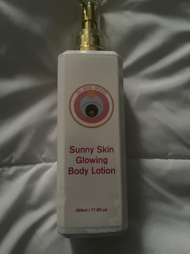 Customer photo review of (New) Glutathione Body Glowing Cream