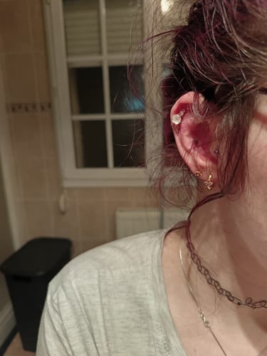 Customer photo review of Piercing Alba