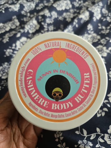 Customer photo review of Amber vs. Cashmere