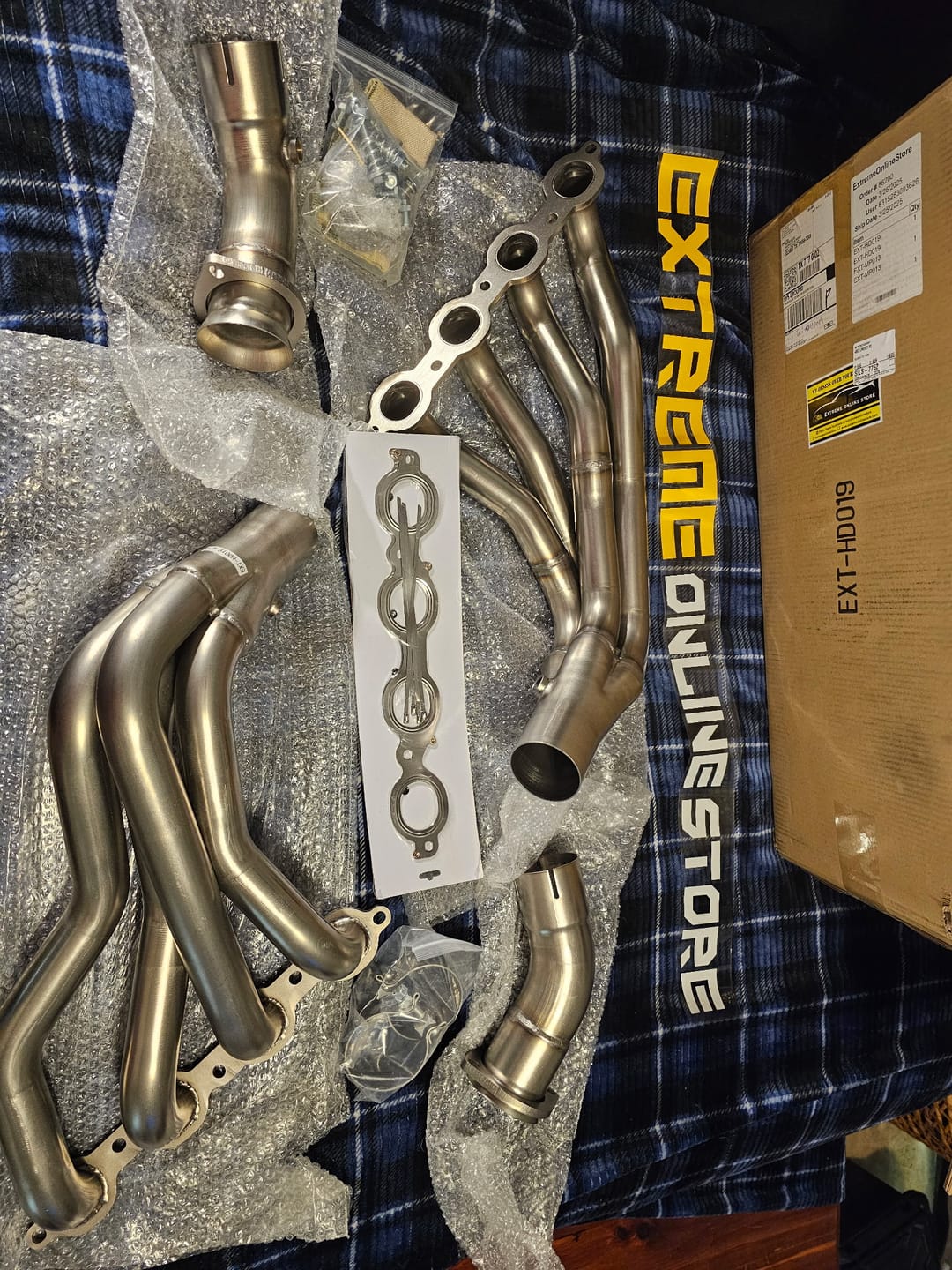 Customer photo review of Corvette C7 1.875 X 3.0 Inches Performance Long Tube Header