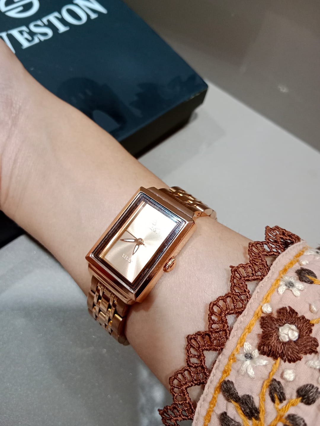 Customer photo review of Sveston Lilly SV-19035-F