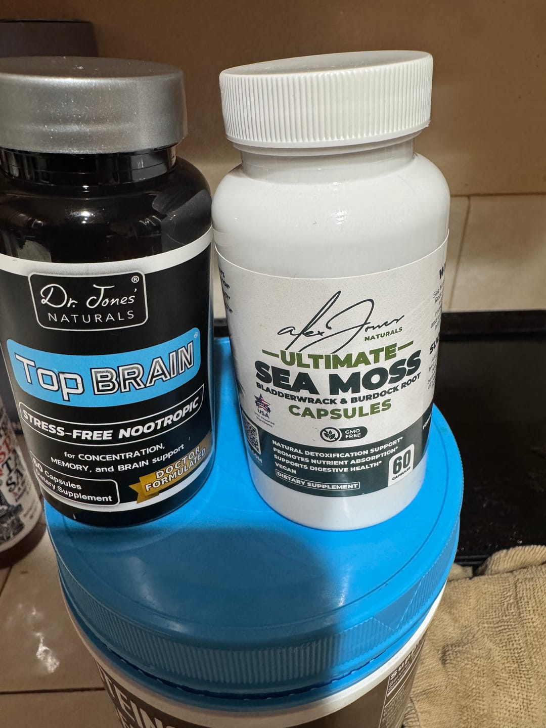 Customer photo review of Ultimate Seamoss Capsules With Bladderwrack & Burdock Root
