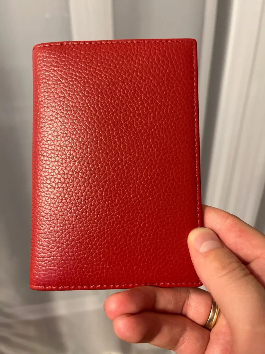 Customer photo review of Étui Passeport en Cuir Grainé