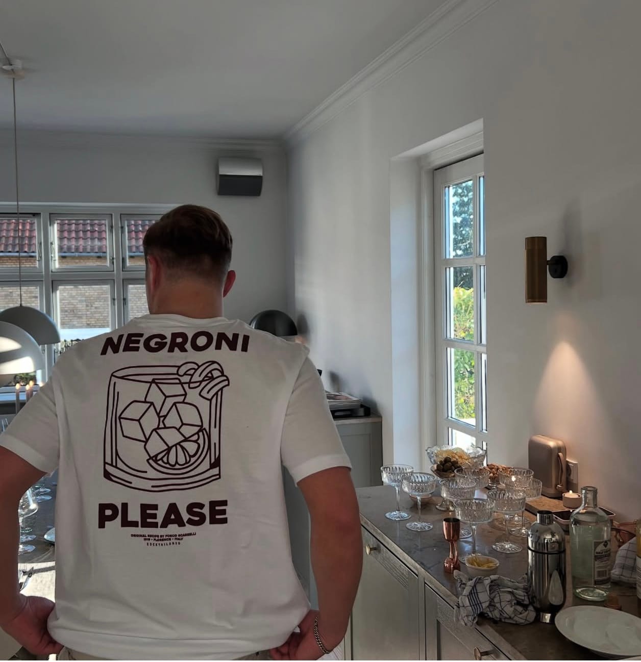 Customer photo review of The Negroni Pls. Organic T-shirt