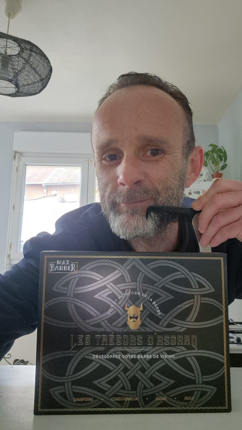 Customer photo review of The Bearded Man - Peigne à barbe