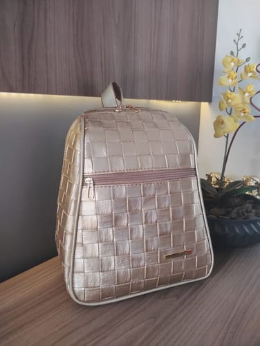 Customer photo review of BOTTEGA LUXO 1.5 FUNDO MANTA COR OURO