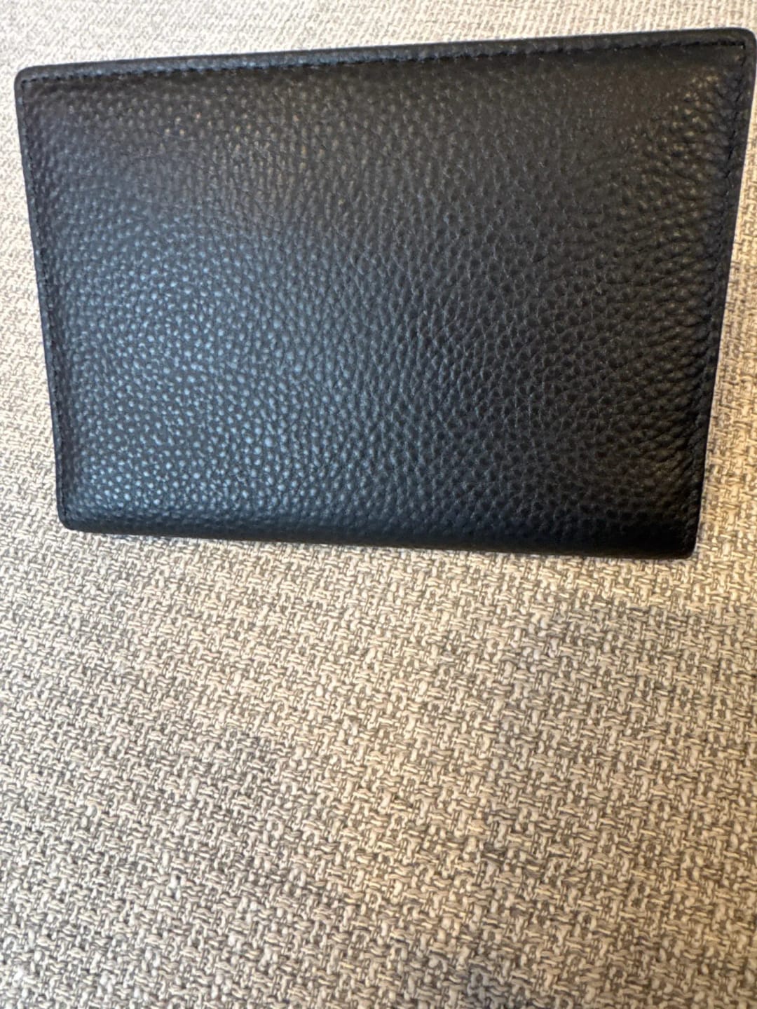 Customer photo review of Étui Passeport en Cuir Grainé