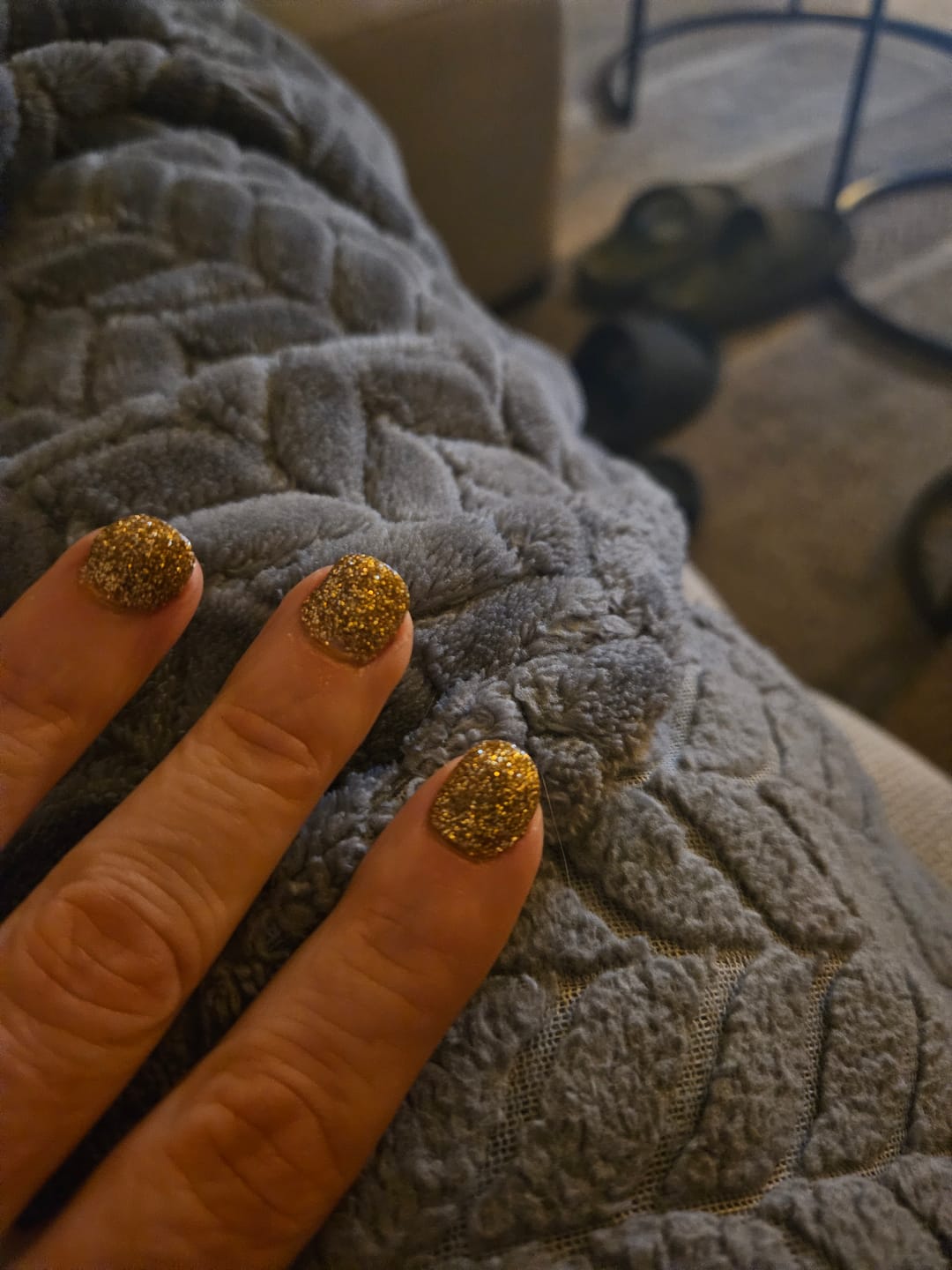 Customer photo review of Champagne Gold Dipping Powder