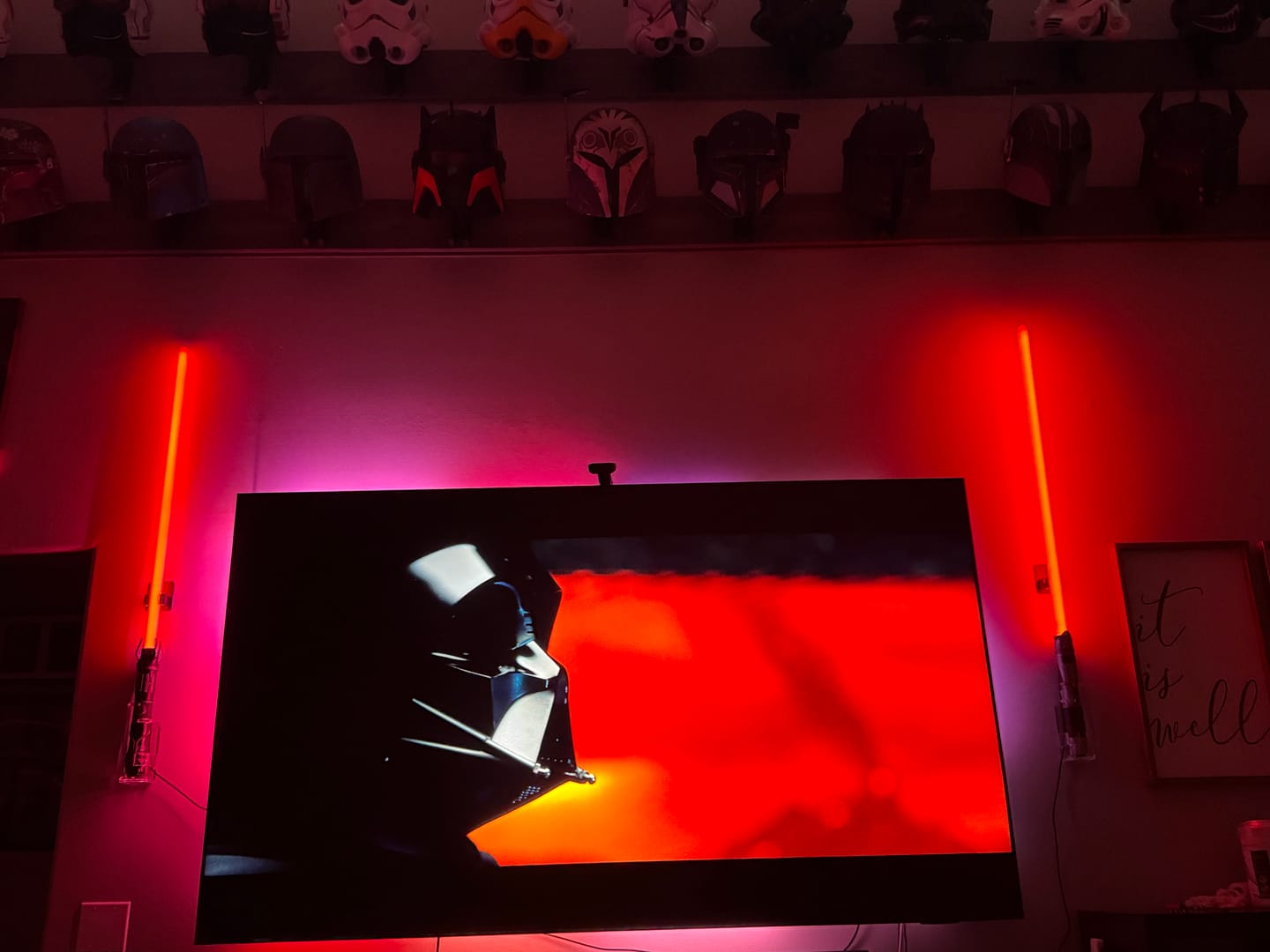Customer photo review of Saber Display Light