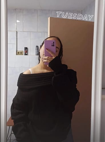 Customer photo review of SWEATER LINA NEGRO