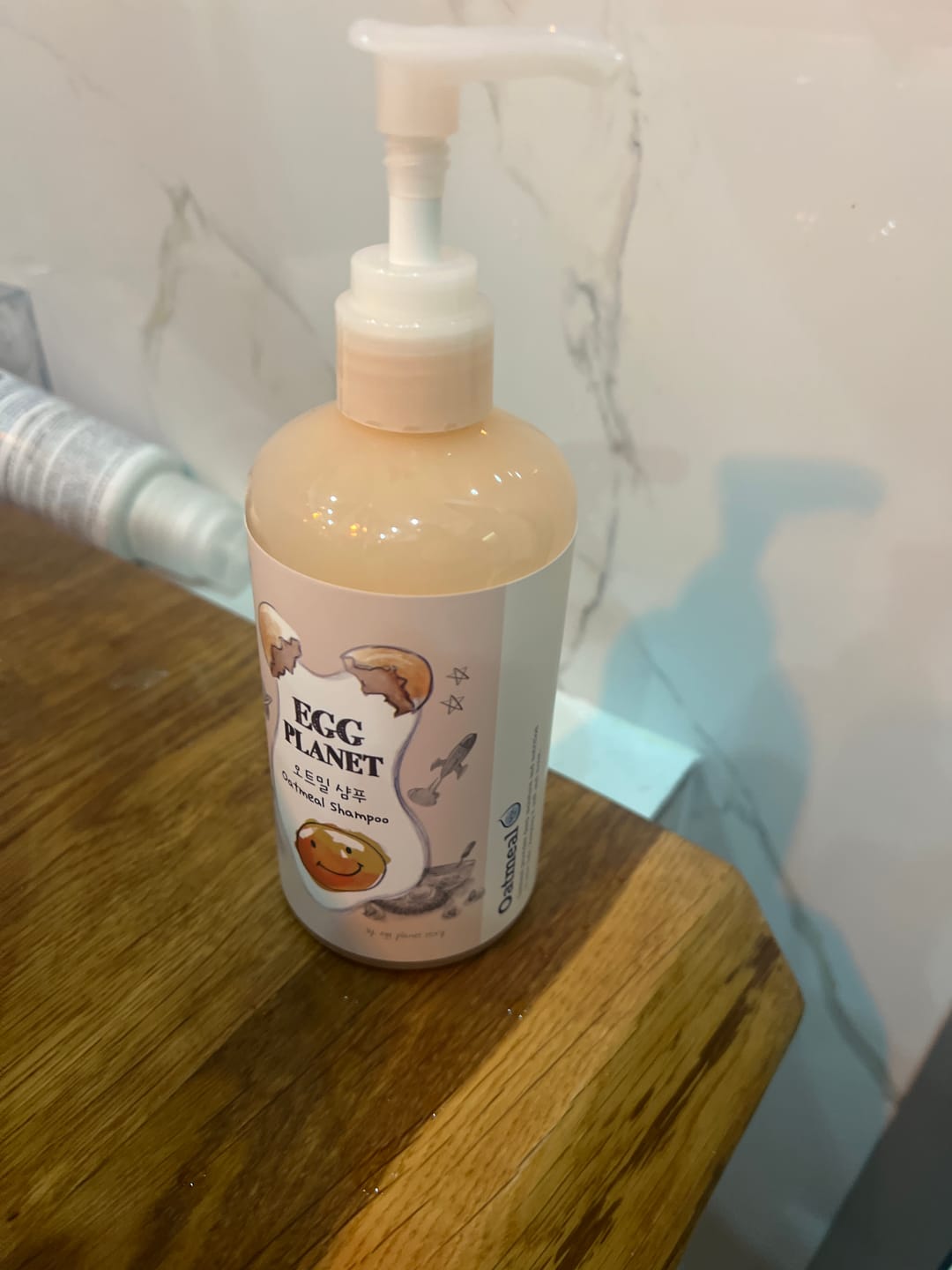 Customer photo review of Протеинов шампоан за интензивна хидратация и подхранване с Овес Doori Egg Planet Oatmeal Shampoo