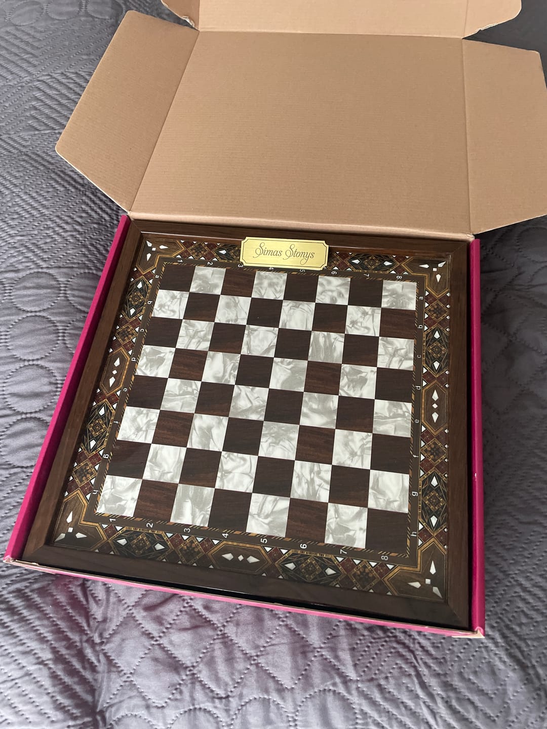 Customer photo review of Prabangus VIP šachmatų rinkinys: perlas, S dydis + galimybė personalizuoti