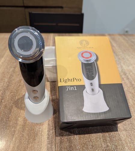 Customer photo review of LightPro 7en1 Fontanay™ Lifting Luminothérapie