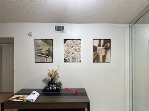 undefined review of White Roses image 1 out of 1