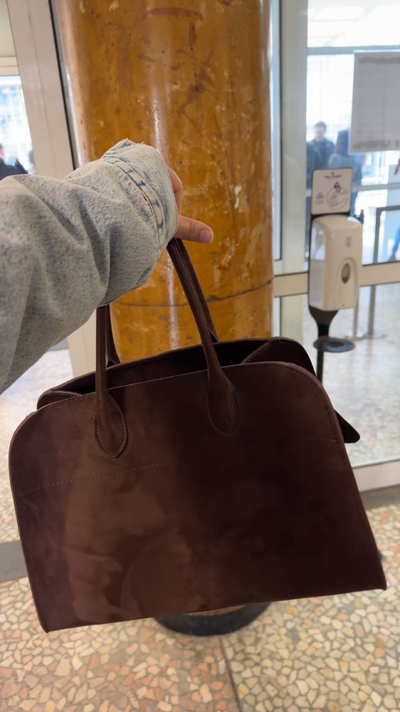Customer photo review of Henna Shopper Bag