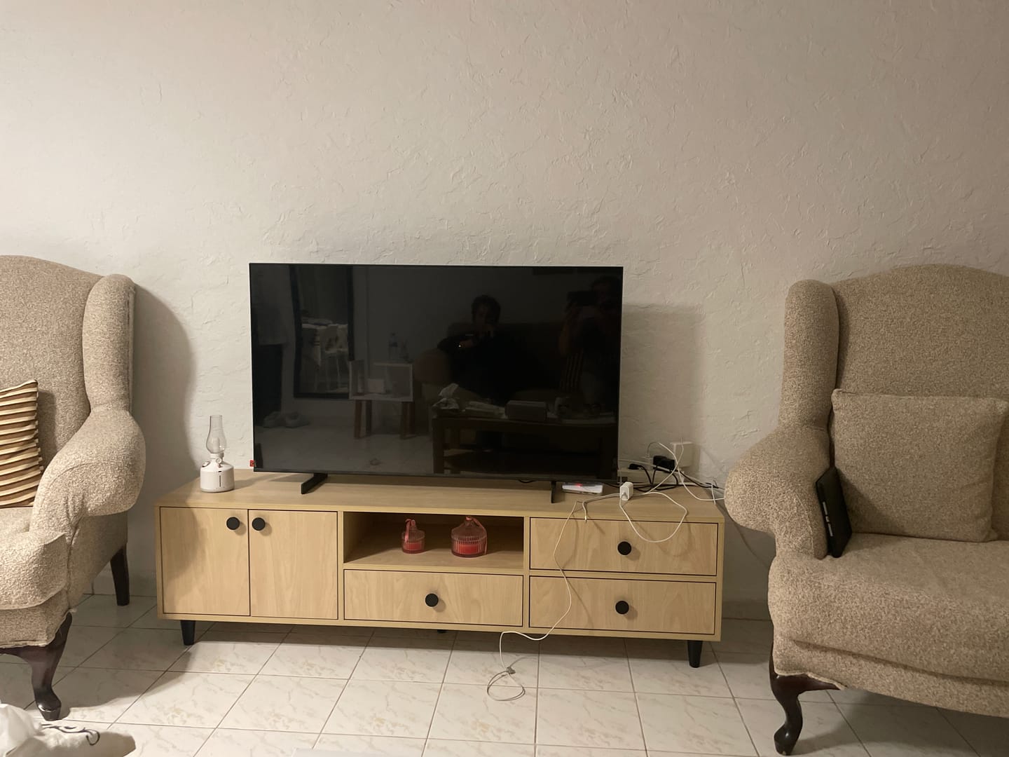 Customer photo review of Bendita TV Unit
