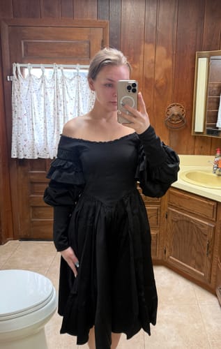 Customer photo review of PRE-ORDER - Ellen Victorian Dress in Black